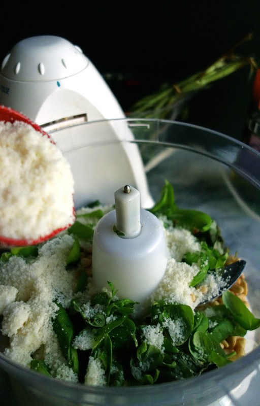 20140918-Cheese-in-Pesto