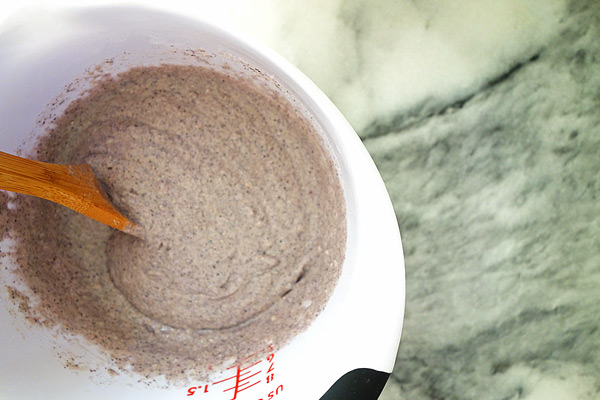 Mix-Cornbread-Batter